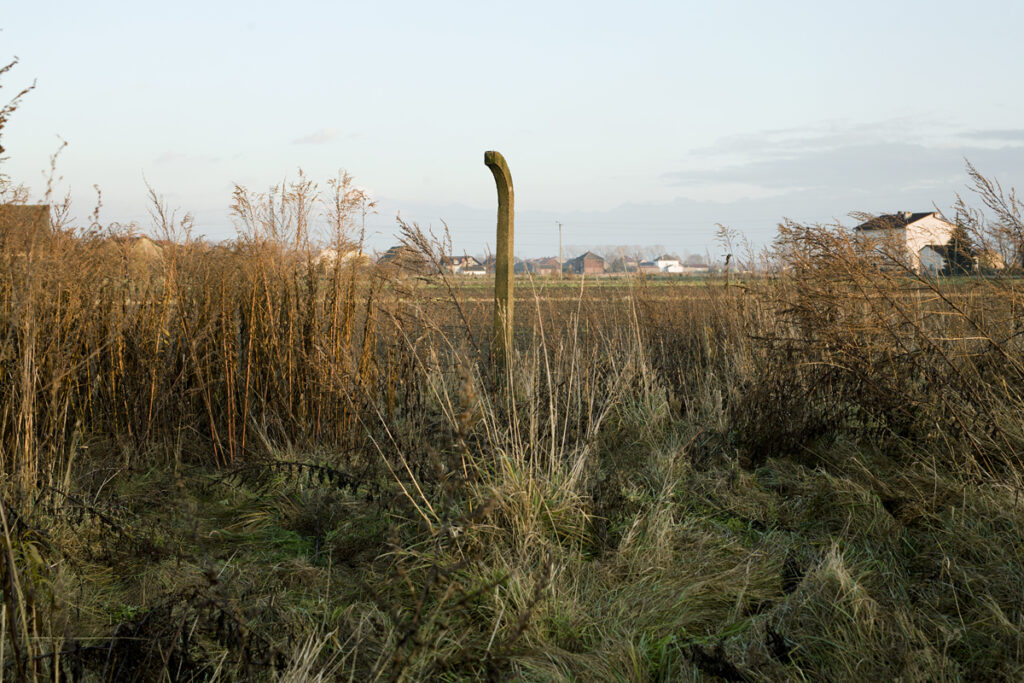 The last remaining pole of the Monowitz concentration camp. Collection: Hans Citroen