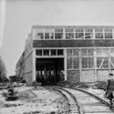 Bouw van de fabriekshal van Krupp in 1942. Collectie: Hans Citroen